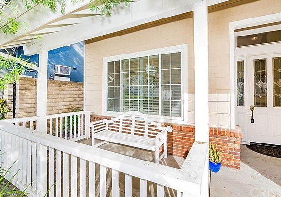 3rd image of 27238 Trenton Pl