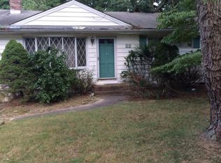 4 Brixton Pl, Neptune, NJ 07753