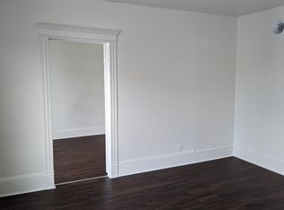 2462 N Hubbard St #1, Milwaukee, WI 53212