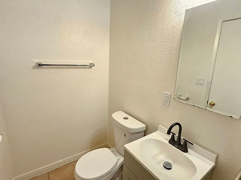 44344 Sundell Ave — Photo 10
