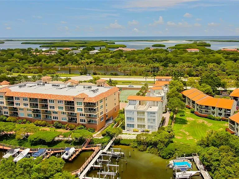 1575 Pinellas Bayway Way S #1575 — Photo 14