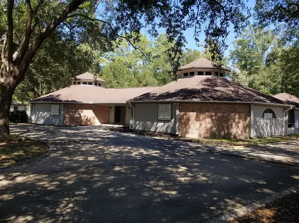 1816 Longfellow Rd, Orange, TX 77630