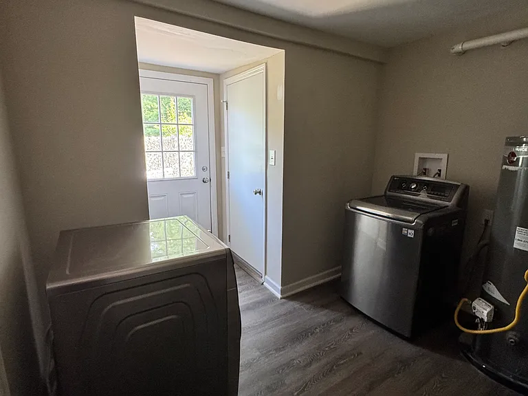 201 Ridgewood Dr — Photo 17