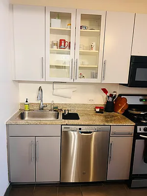 Rented by Level Group | media 14