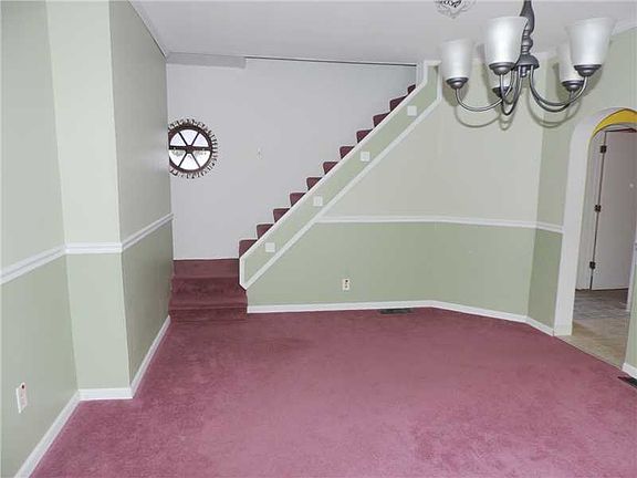 5th image of 25 2nd St