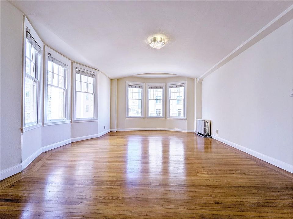 1st image of 1945 Broadway APT 402