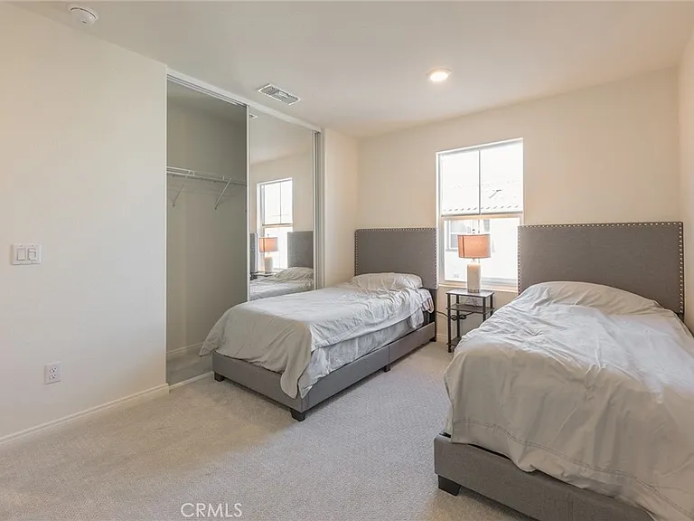 4058 E Coronado Privado — Photo 27