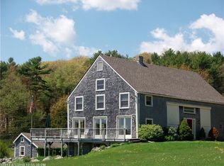 317 River Rd, Boothbay, ME 04537