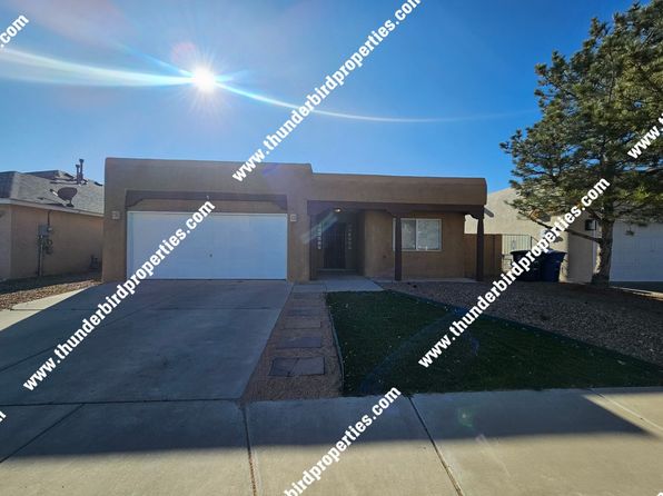 4109 Ojos Prieto Dr NW