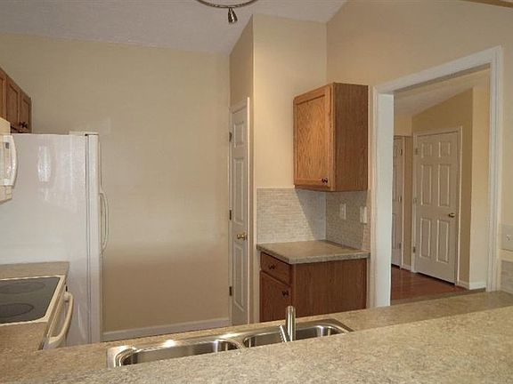 5th image of 5570 Harbourwatch Way