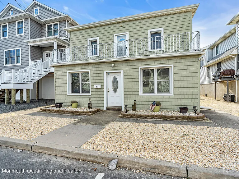 57 Fielder Ave — Photo 8