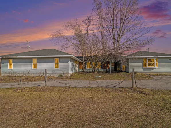5478 210th Ave, Reed City, MI 49677