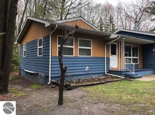 40 N Ralph Rd, Au Gres, MI 48703