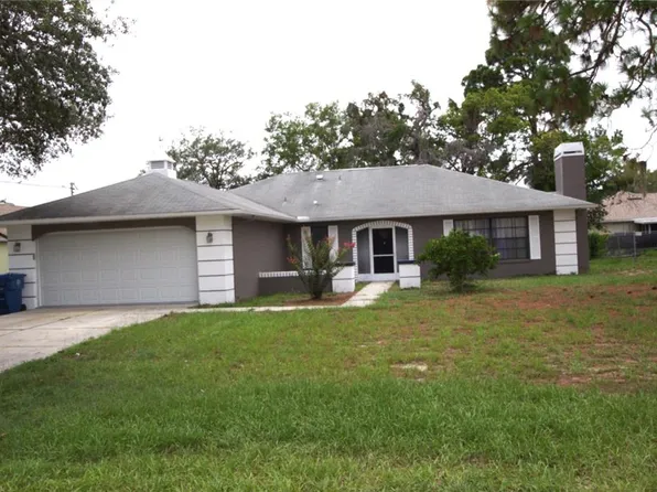 5045 Kenmore St, Spring Hill, FL 34608