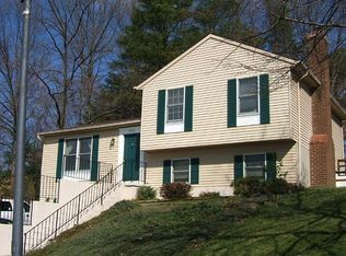 7922 Delmont Station Rd, Severn, MD 21144