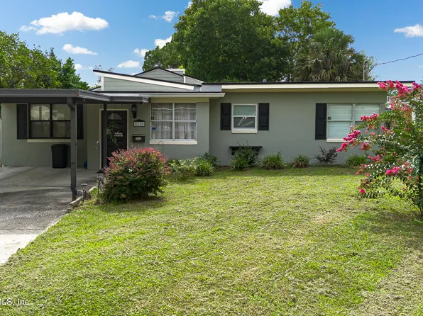 5110 JANICE Circle E, Jacksonville, FL 32210