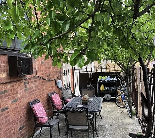 6163 N Leavitt St #B — Photo 12