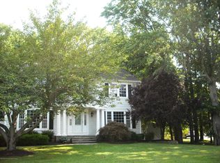 43 Blades Run, Shrewsbury, NJ 07702