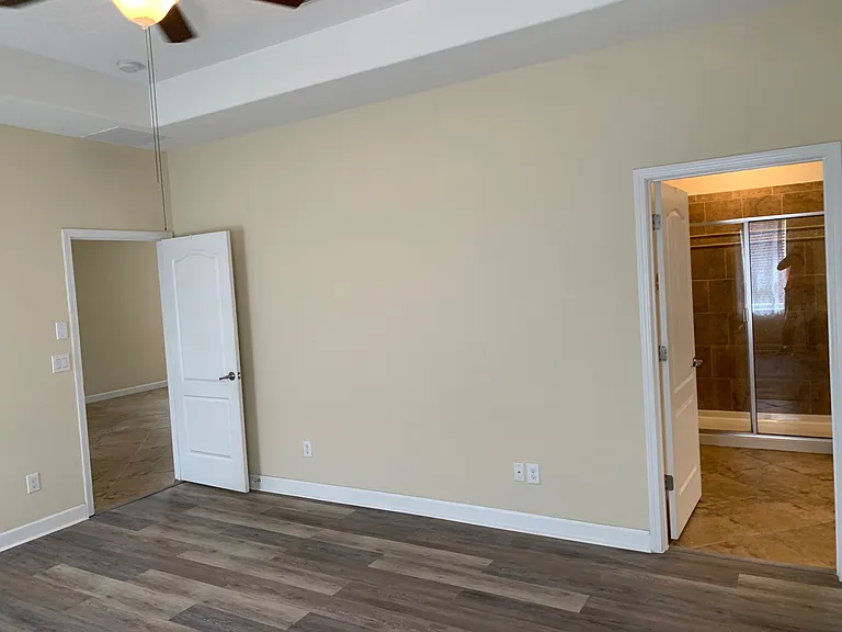 19335 Paddock View Dr — Photo 25