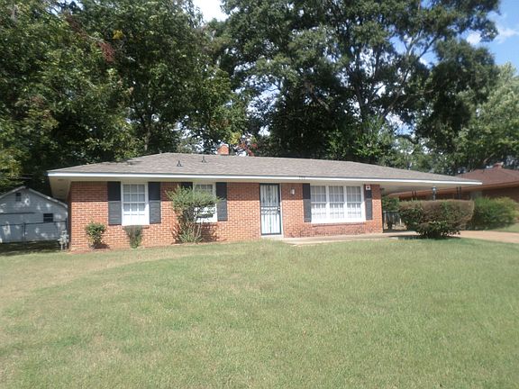 2nd image of 500 Clower Ave