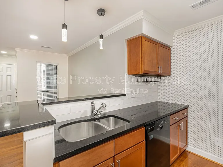 2516 Cranbrook Ln #9 — Photo 9