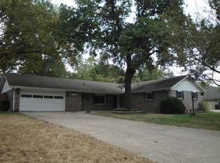 2528 Evergreen Dr, Bartlesville, OK 74006
