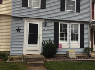 839 Oak Leaf Ct, Warrenton, VA 20186