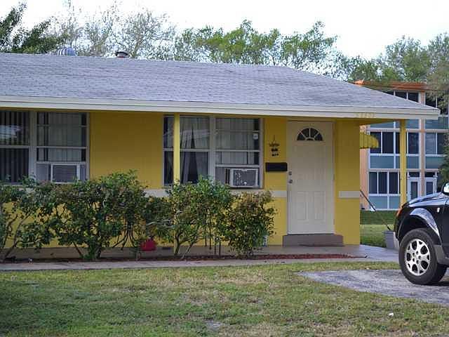 1st image of 5880 NW 12th Street
