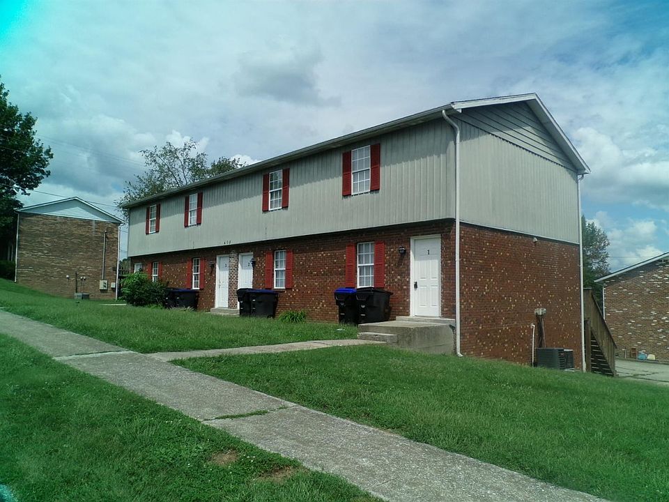 1st image of 400 Freedom Dr APT 3