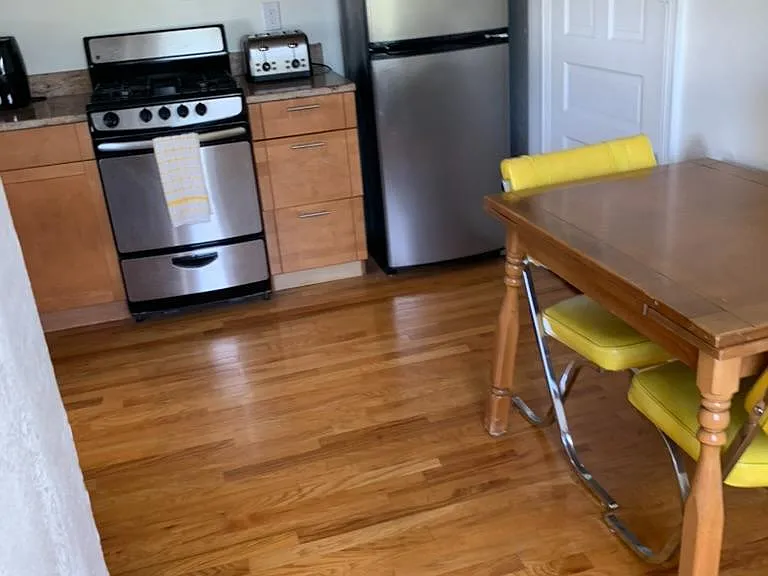 8022 Pine Rd #3 — Photo 10