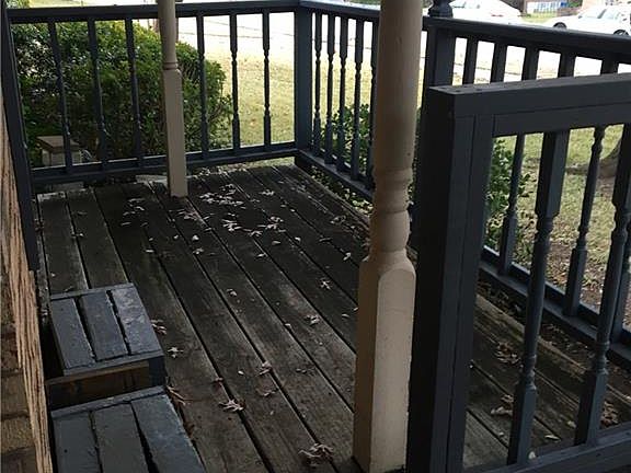 5th image of 219 Linda Ln