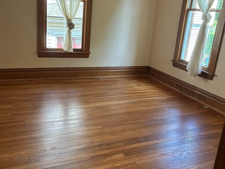 54 Morris Ave — Photo 45