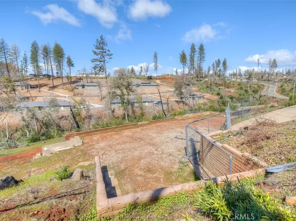 5881 Oakmore Dr #14, Paradise, CA 95969
