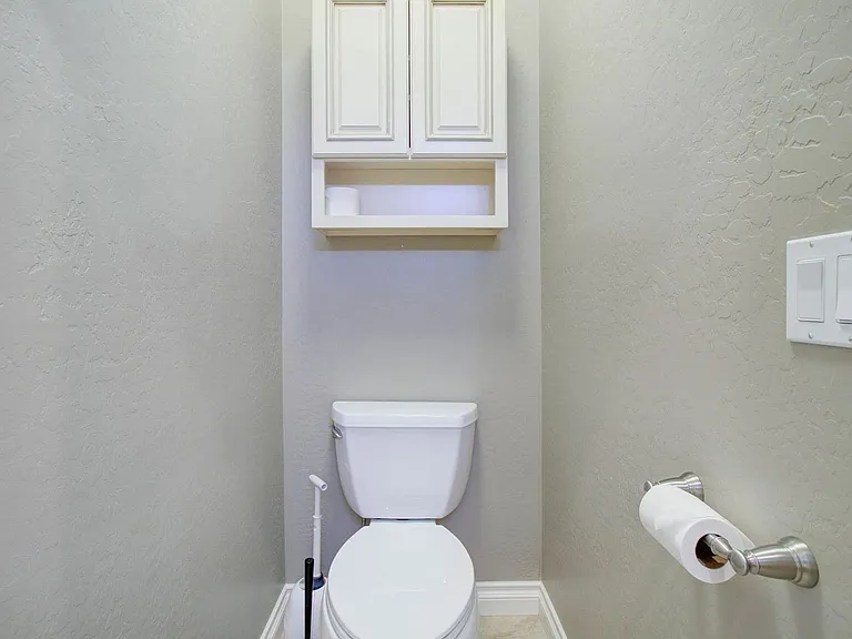 1833 W Periwinkle Way — Photo 31