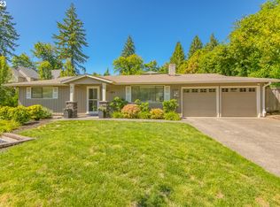 803 SW Maplecrest Dr, Portland, OR 97219