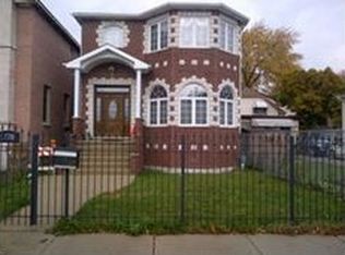 6738 W Forest Preserve Dr, Harwood Heights, IL 60706