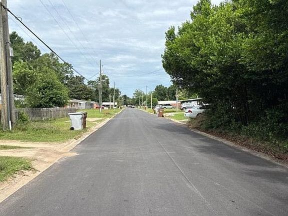5th image of 6445 Julia Dr