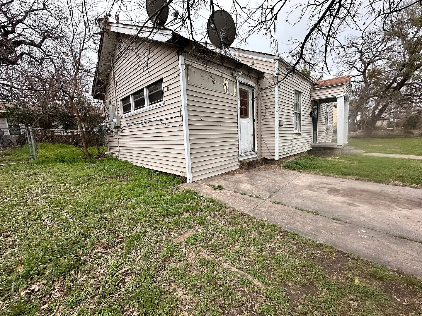 4 bedroom, 1 bathroom home in Gatesville — Photo 3