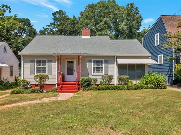 2812 Hosea L Williams Dr NE