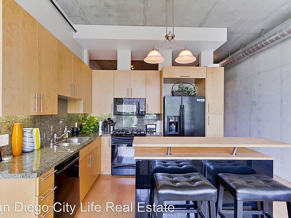 2nd image of 1025 Island Ave Unit 206