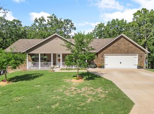 6080 Oak Leaf Dr, Harrison, AR 72601