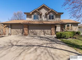 16728 Poppleton Ave, Omaha, NE 68130