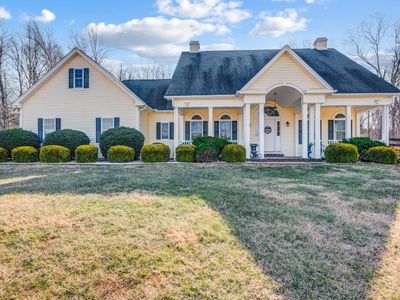 1627 Country Rd, Lynchburg, VA, 24504