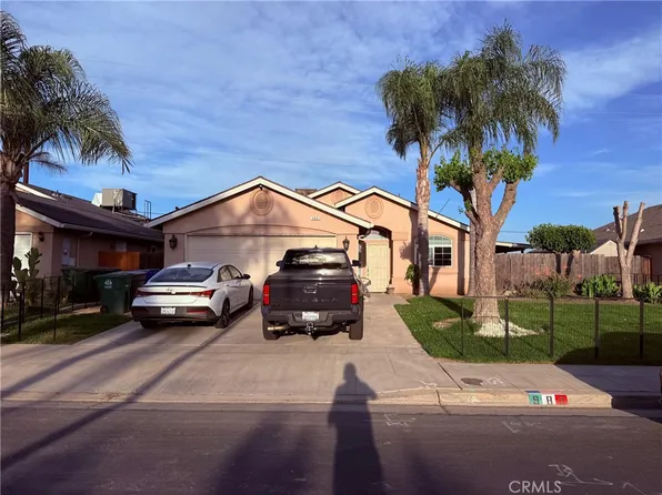 980 Redwood St, Parlier, CA 93648