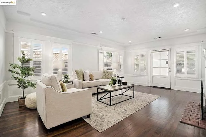 2 bed, 1402 sqft, $1,450 — Photo 3