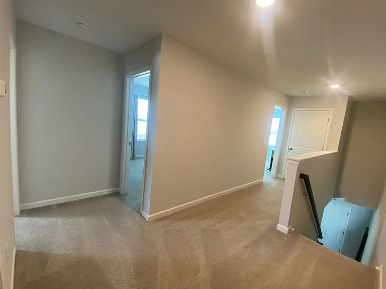 2440 Dukes Hollow Ct — Photo 19