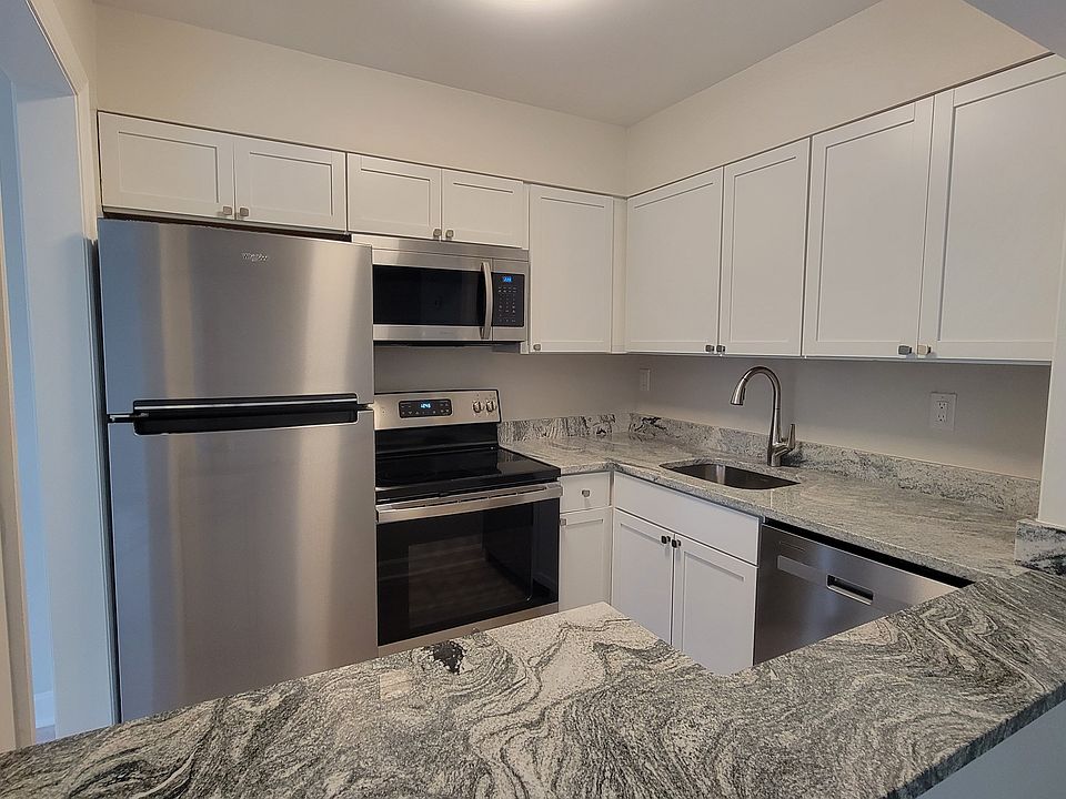 1st image of 153 Thierman Ln Unit 603