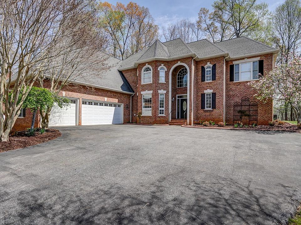 1st image of 1125 Whistling Swan Dr