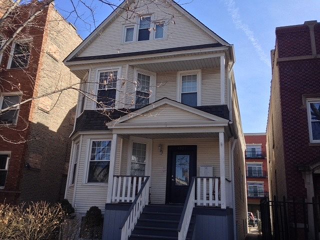 1st image of 4527 N Sawyer Ave