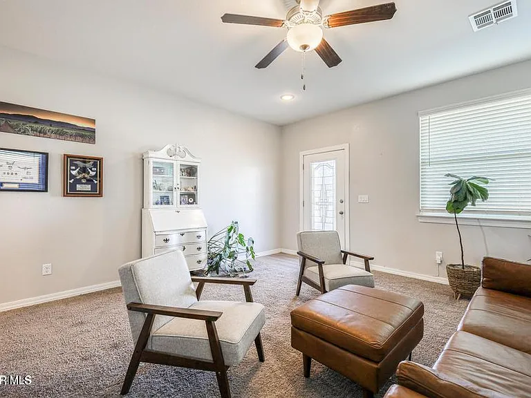 4812 Marisabel Azcarate St — Photo 4